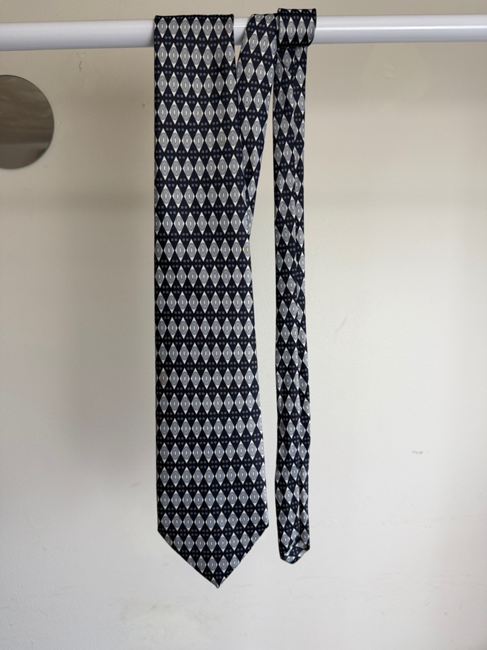 Men's Black and White Diamond Pattern Tie